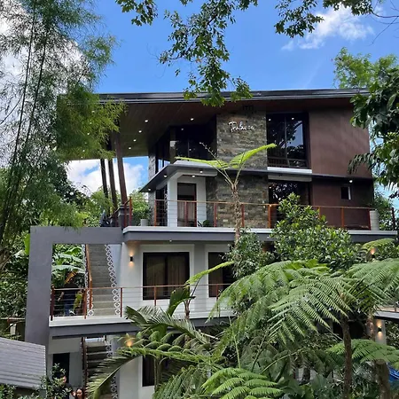 Hotel The Nest By Trabiesa Tagaytay